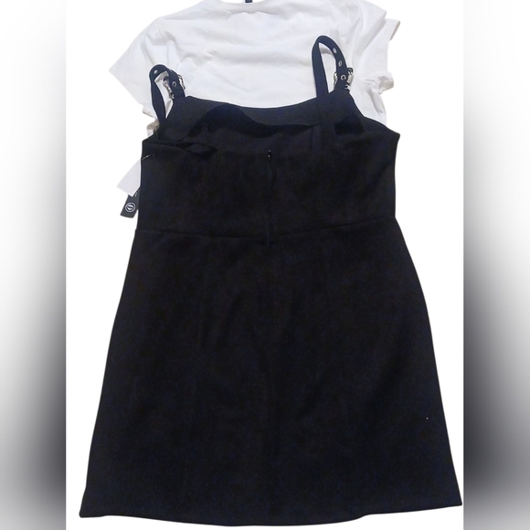 As u wish Clothing -NWT, 2pc Set Black Faux Suede Jumper Zipper In Back, Buckles - Picture 4 of 11